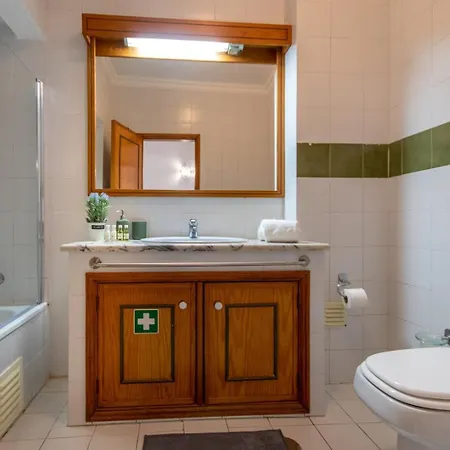 Apartment The Concierge - Pool Choromar *